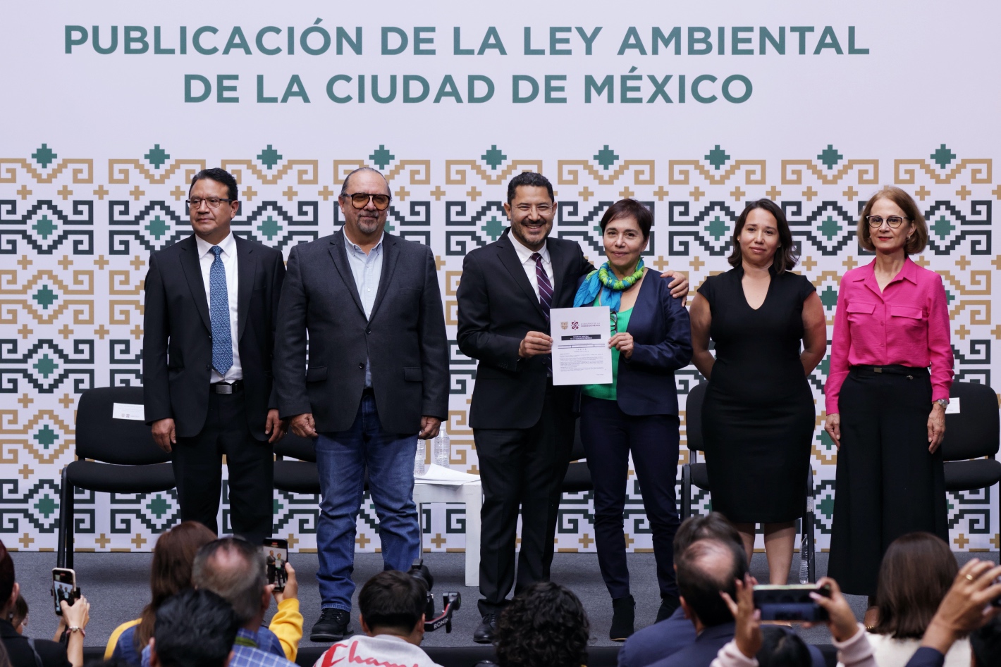 Ley Marina Marti.jpg